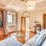 2 Bedroom Awesome In Dom wakacyjny