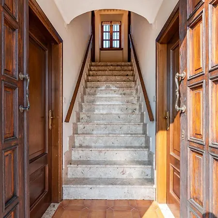 Awesome In With Wifi Casa vacanze *