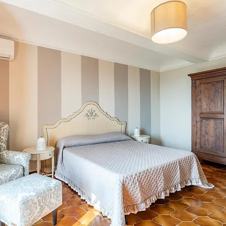 2 Bedroom Awesome In 度假居 Priocca