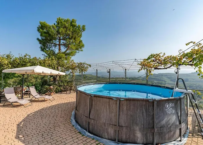 2 Bedroom Awesome In Casa vacanze Priocca