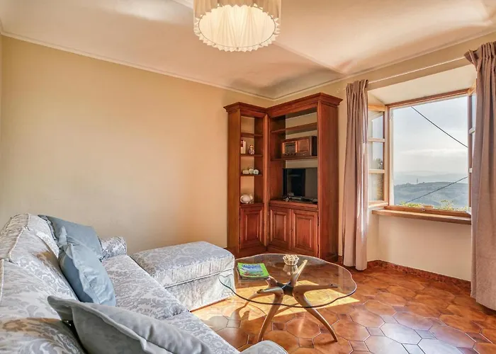 2 Bedroom Awesome In Priocca