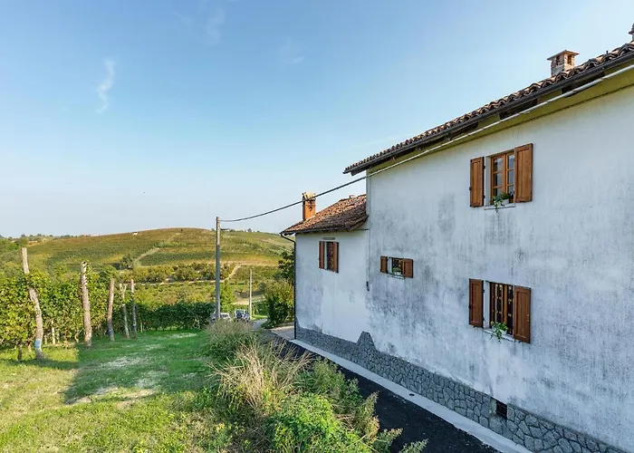 Casa vacanze 2 Bedroom Awesome In *
