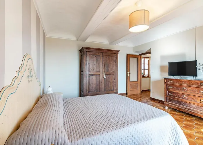 2 Bedroom Awesome In